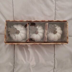 Gardeners Eden glass pumpkins